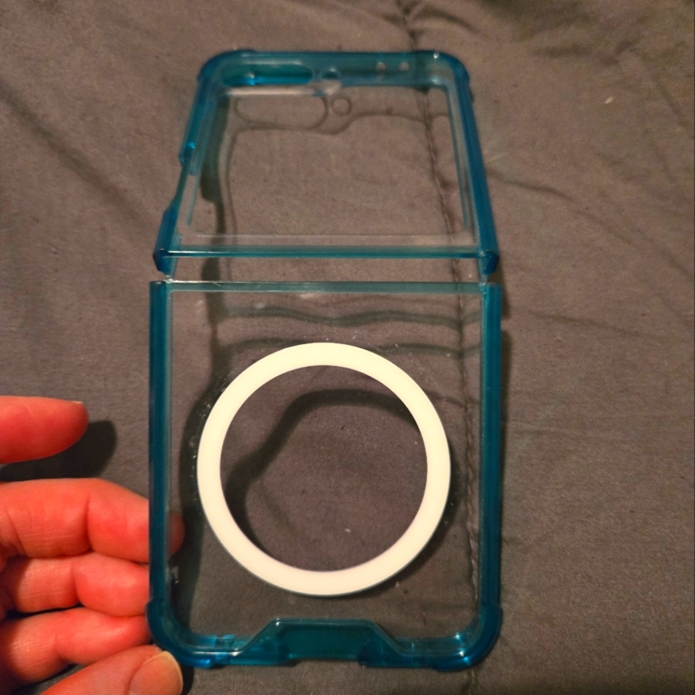 Transparent Auqua Phone Case with MagSafe